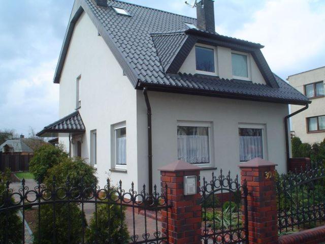 10 Bed And Breakfast Poznan Exterior foto